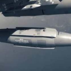 T&Uuml;BİTAK paylaştı... KAŞİF entegreli HGK-84 hedefi tam isabetle vurdu!