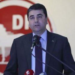 Demokrat Parti'de istifa dalgası!