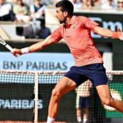 Fransa Açık'ta Novak Djokovic 4. tur bileti aldı