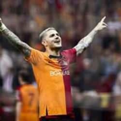 Icardi'den Şenol G&uuml;neş ve Jorge Jesus'a g&ouml;nderme!