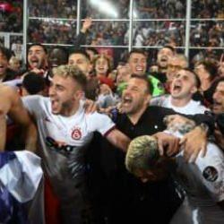 S&uuml;per Lig'de şampiyon Galatasaray!