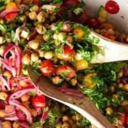 Yaz günlerinin favorisi: Nohut salatası tarifi, nasıl yapılır? 