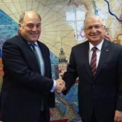 Bakan Güler, İngiliz mevkidaşı Wallace ile görüştü