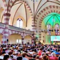 ChatGPT, yüzlerce kişiye vaaz verdi... "Şükredin"