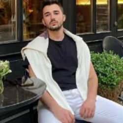 İnşaat m&uuml;hendisi zincirleme kazada &ouml;ld&uuml;