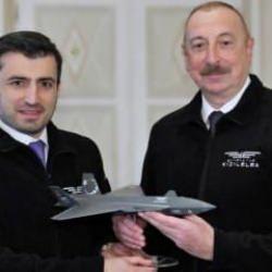 Selçuk Bayraktar, Azerbaycan'ın Milli Kurtuluş Günü'nü kutladı!