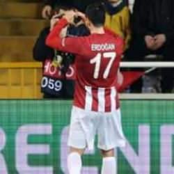 Sivassporlu futbolcuya büyük onur! Yılın golü seçildi