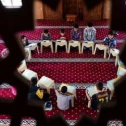 Haydi çocuklar Kur’an’a koşun