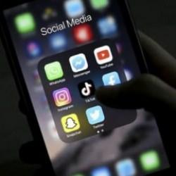 LGBT’lilerden sosyal medya şirketlerine karşıt görüşlüler için ‘talimat’ gibi bildiri!