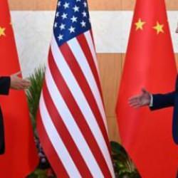 ABD ve &Ccedil;in arasındaki &ccedil;ip krizi b&uuml;y&uuml;yor: 'Kazanan her şeyi alır!'