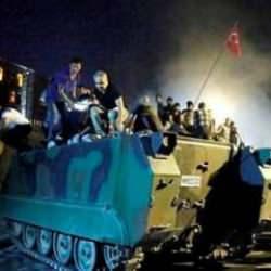 Darbe girişimini anlatan sergi Galata Kulesi'nde