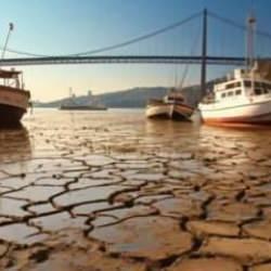 Yapay zeka 50 yıl sonraki 'Kurak İstanbul'u çizdi!
