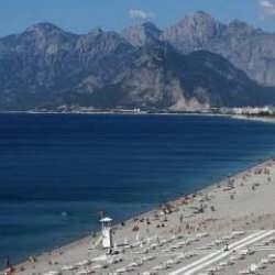 Antalya'ya altı ayda 7 milyon turist!