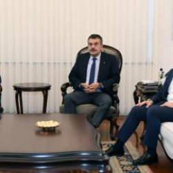 Eğitim-Bir-Sen Başkanı Yal&ccedil;ın, eğitim &ccedil;alışanlarının sorunlarını Bakan Tekin'le g&ouml;r&uuml;şt&uuml;