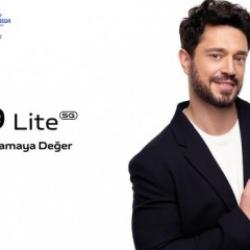 vivo'nun Türkiye'deki marka yüzü ünlü sanatçı Murat Boz oldu!