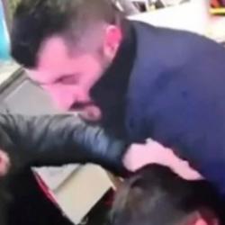 Esenyurt&rsquo;ta tekel bayisinde daha &ouml;nce yaşanan kavganın g&ouml;r&uuml;nt&uuml;s&uuml; ortaya &ccedil;ıktı