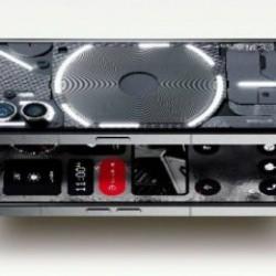 Sıradışı telefon Nothing Phone (2) satışa &ccedil;ıktı