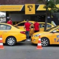 Taksiciler taksimetre ayar kuyruğuna girdi