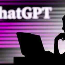 Farklı bir stili ortaya çıktı: ChatGPT insanları akıllı olduğuna inandırıyor!