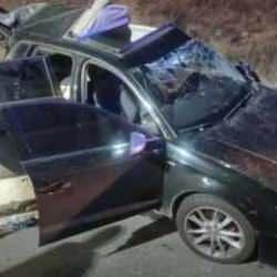 Aliağa'da feci kaza: 2 &ouml;l&uuml;, 2 yaralı!