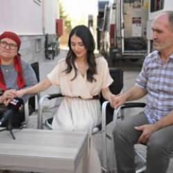 “Aybüke; Öğretmen Oldum Ben!”in setine şehidin ailesinden ziyaret