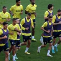 Fenerbah&ccedil;e'den kadroda son dakika değişikliği!