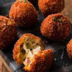 Patates püresini değerlendirme: Kızarmış patates topları tarifi, nasıl yapılır?