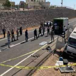 İş&ccedil;ileri taşıyan minib&uuml;s kaza yaptı: &Ouml;l&uuml; ve yaralılar var!