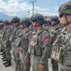 MSB duyurdu! G&ouml;rev başarıyla icra edildi, T&uuml;rk komandoları o &uuml;lkeden d&ouml;n&uuml;yor!