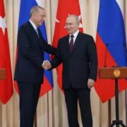 Putin'den Başkan Erdoğan'a jest! Bizzat takdim etti