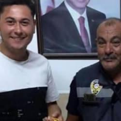 Yolda bulduğu altın dolu kutuyu sahibine teslim etti