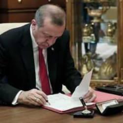 Başkan Erdoğan'dan s&uuml;rpriz atama! &Uuml;niversiteler ve Diyanet'e yeni g&ouml;revlendirmeler
