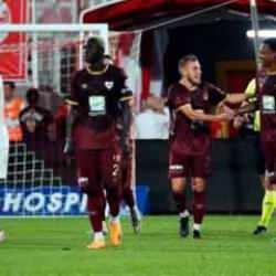 10 kişi kalan Bandırmaspor tek golle kazandı