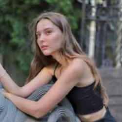 Kardeşlerim 'Lidya' Elçin Zehra İrem kimdir? Nasıl keşfedildi? Elçin Zehra İrem'in oynadığı diziler...