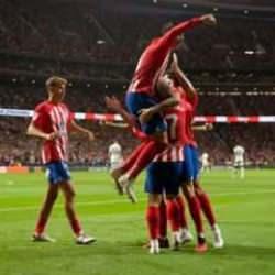 Madrid derbisi nefesleri kesti! Atletico'dan büyük sürpriz