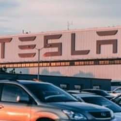 Tesla'dan yeni zam kararı
