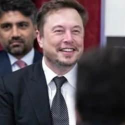 Elon Musk kararlı: X'i her şey uygulamasına dönüştürecek!