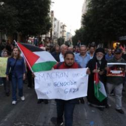 Filistin'e gelen İsrail destekçisi Macron'a sert tepki