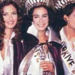 Türkiye güzelinden mutlu eden haber: Tesettüre girebilirim!