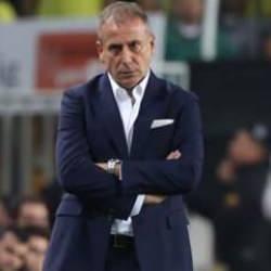 Trabzonspor teknik direktör değişimiyle çıkışa geçti