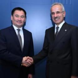 Bakan Uraloğlu'ndan "Doğu-Batı Trans-Hazar Geçişli Orta Koridor" açıklaması