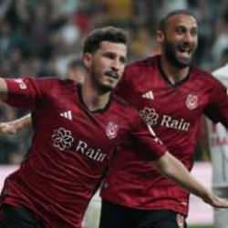 Beşiktaş iç transferde mutlu sona ulaştı! 2+1 yıllık imza