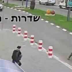 Çakarlı aracı sivil diye paylaştılar! Kara propagandaya Akşener'in gazetesi de dahil oldu