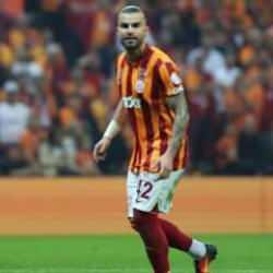 Galatasaray'dan resmi açıklama: Yıldız isimde kısmi yıtık var