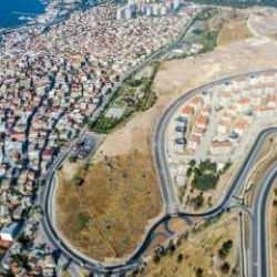 Devlet s&ouml;z&uuml;n&uuml; tuttu. İzmir&rsquo;de deprem yaraları kısa s&uuml;rede sarıldı