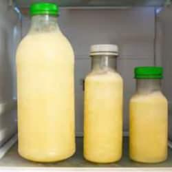 Süt nasıl dondurulur? Çiğ süt dondurucuya konur mu?