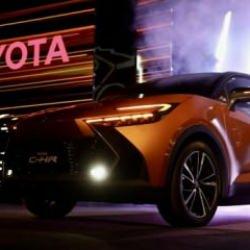 Toyota C-HR PHEV üretim hattından çıktı! Başkan Erdoğan'ın mesajı okundu