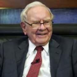Buffett, nakite geçti: Kasasında para dudak uçuklattı