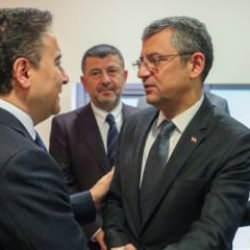 &Ouml;zel'den Babacan'a taziye ziyareti