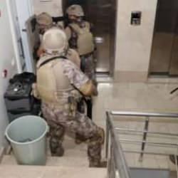 Ter&ouml;r &ouml;rg&uuml;tlerine finansman sağlayan 2 kişiye g&ouml;zaltı